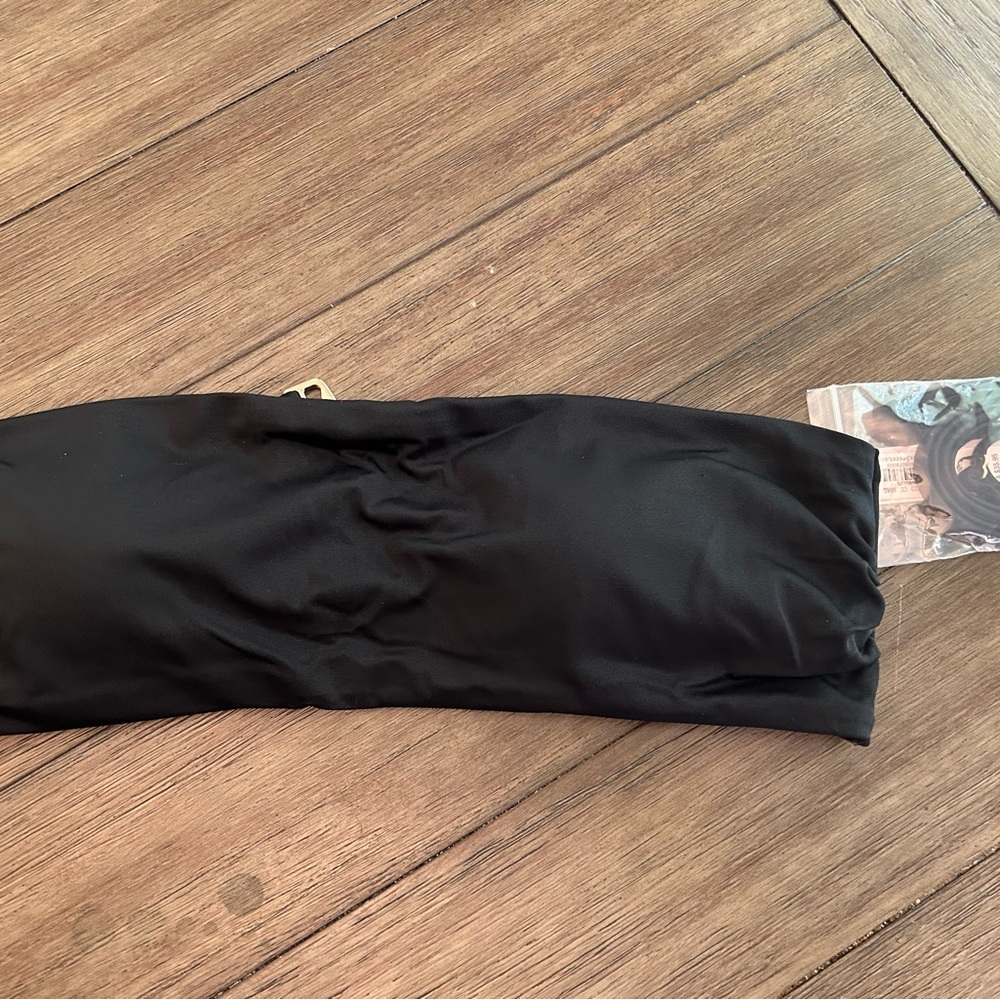 Brand new VS bathing suit top